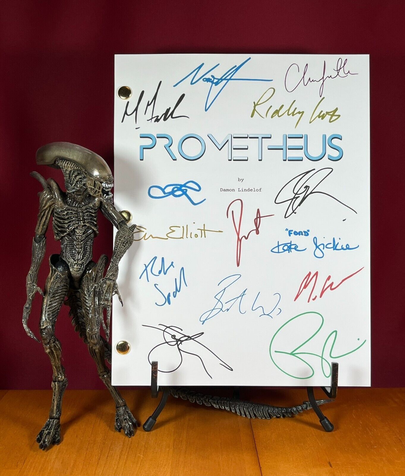 Prometheus Script Signed- Autograph Reprints- 115 Pages- Alien: Prometheus - $24.99