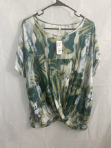 Simple by Suzanne Betro  size medium green - $31.68