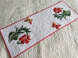 Mothers Day quilted table runner, Red flowers bed topper, Butterfly tablecloth - £75.04 GBP