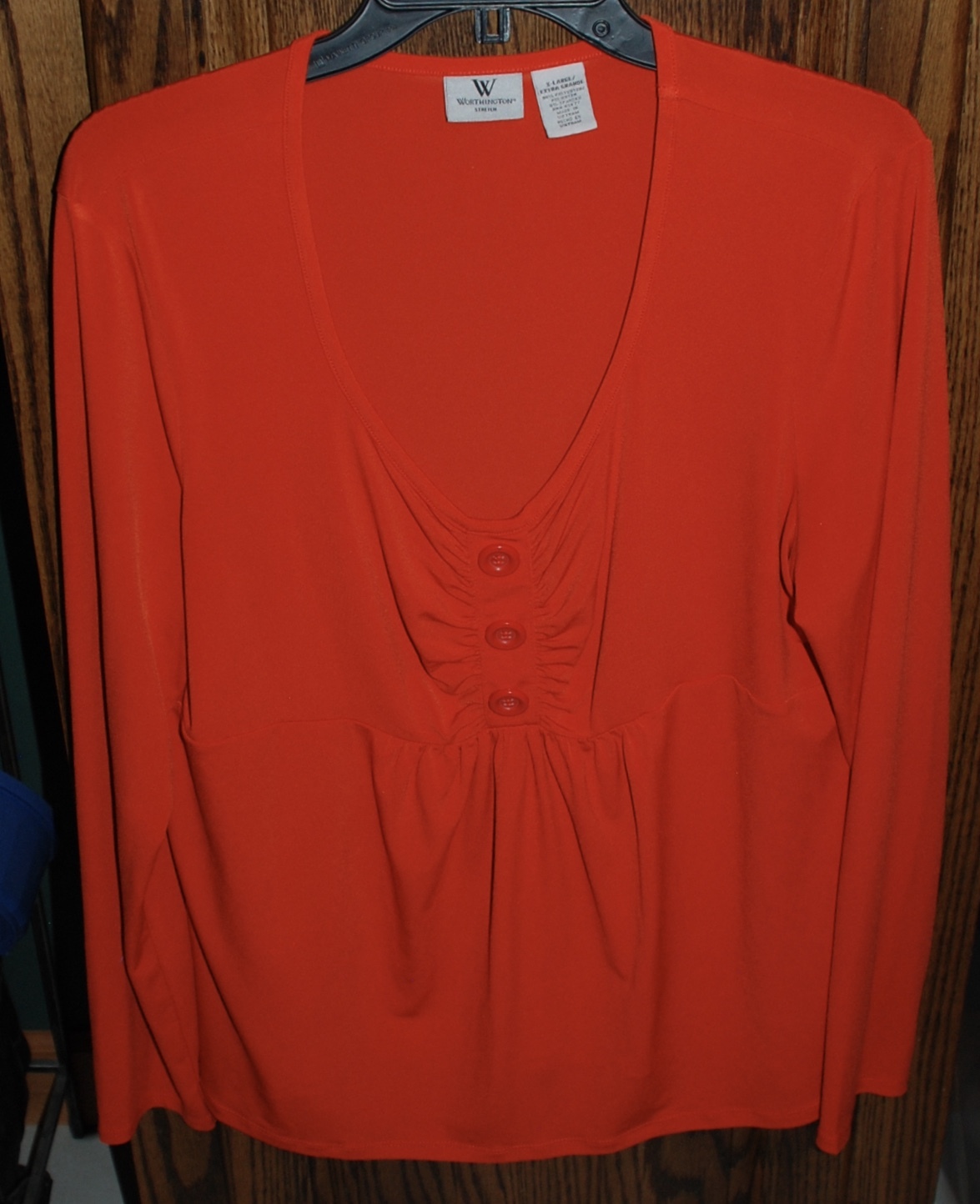 XL NWOT Worthington Pretty Orangish?? Buttons at Neck LS Stretch Top - $22.00