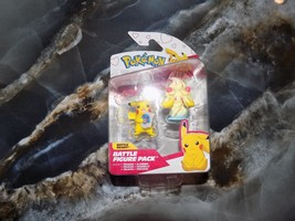 Pokemon Valentines Exclusive Pikachu Alcremie Battle Figure Pack 2024 New - £16.01 GBP