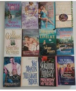 12 Historical Romance Paperback Lot - Various Authors Laurens Lindsey FR... - $430.07 MXN