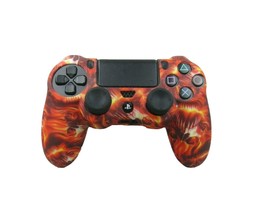 For PS4 Controller Silicone Grip Flaming Skulls Design - $148.93 MXN