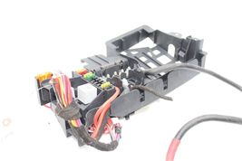 04-10 AUDI A8 L QUATTRO TRUNK REAR RIGHT FUSE RELAY BOX Q7100 image 3