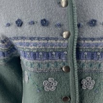 VTG Tally Ho Cardigan Sweater Sz Small Petite Blue Green Wool Floral Button Up - £39.47 GBP