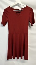Divided H&amp;M Rusty Red A-line Skater Dress Keyhole Ribbed Stretch Knit 6 - £14.22 GBP