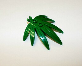  Green Palm Tree Branch Plant Piece Minifigure Toys - $1.82