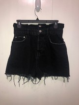 Zara Women&#39;s SZ 4 High Waisted Button Front Raw Hem Cut Off Black Shorts - $11.87