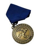 Vintage Folkstyle Wrestling Wreath Edge Coppertone Medal Award  - $350.14 MXN