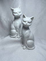 Tall Elegant Regal White Cat Feline Salt &amp; Pepper Shakers Set HH Made In... - $29.95
