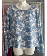 ONZIE || High Low Boyfriend Sweatshirt in Cloud Tie Dye - SZ M/L - $21.59 CAD