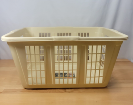 Vintage Rubbermaid Laundry Basket Tan Beige No.2965 Rectangular Retro 22... - £23.69 GBP