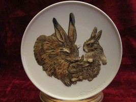 RABBITS collector plate GOEBEL HUMMEL MOTHERS 1975 First edition HARE - £19.65 GBP