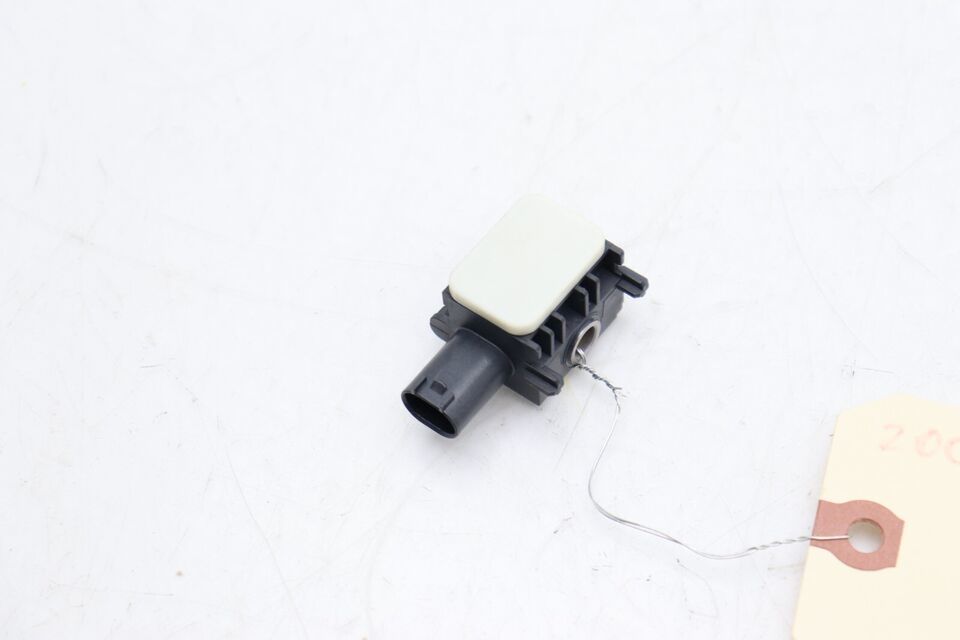 06-12 MERCEDES-BENZ W251 R350 SIDE SENSOR 003 820 2826 Q9892 - $34.36
