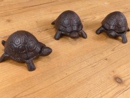 3 Turtle Hide A Key Box Hideaways Rustic Cast Iron Garden Decor Figure T... - $37.99