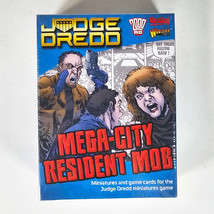 2000 AD Judge Dredd Miniatures Game Mega-City Resident Mob Warlord Games - £33.31 GBP