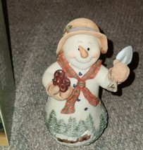 Cute Holiday Kirkland 8 Inch Tall Resin Happy Snowman Gardening With Box - $12.99