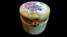 SOLD! Call me at 970-799-1788, I&#39;ll paint a porcelain box just for YOU - £26.33 GBP