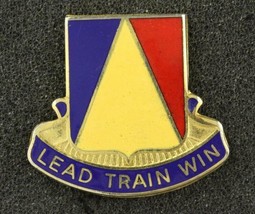 US Military DUI Unit Insignia Pin Army National Training Center Lead Tra... - £7.72 GBP