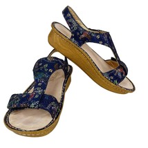 Alegria Kendra Wedge Sandals 37 7 Blue Birdland Print Mosaic - $49.49