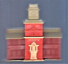 Independence Hall coin Bank - $8.50