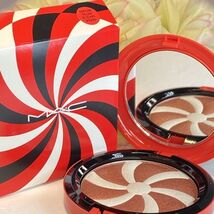 MAC Hyper Real Glow Duo Highlighter FORTUNE TELLER/BLIZZARD WIZARD NIB F... - $19.75