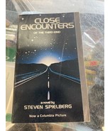 Close Encounters Of The Third Kind SPIELBERG Dell Movie FIRST EDITION 1977   - $10.40