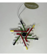 Cannon Falls Resin Red &amp; Green HOCKEY Sticks and Puck Snowflake Ornament... - €2,61 EUR