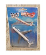 Die Cast Metal Sky Wings Delta New No F801-6 Sealed - $247.84 MXN
