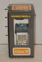 Vintage Honeywell Strobonar 100 Electronic Flash in Original Box - $15.69
