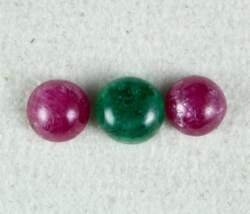Natural Rubies Emerald Cabochon Round 3 Pcs 3.44 Carats Gemstone For Design Ring - £89.65 GBP