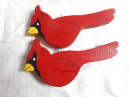 Cardinal Hand Carved Painted Wood Bird Ornament Inside Plant Decor Hanger 3x5.5&quot; - £16.11 GBP