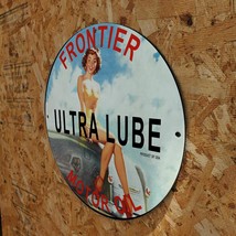 Vintage 1940 Frontier Ultra Lube Motor Oil Lubricants Porcelain Gas & Oil Sign - £116.95 GBP