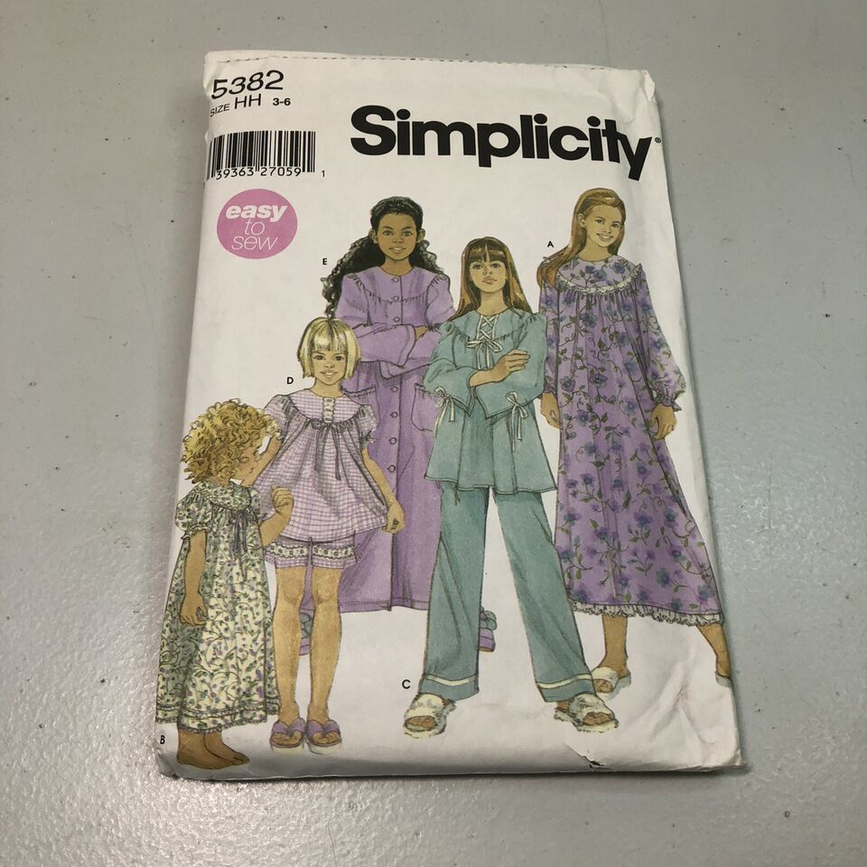 Simplicity 5382 Size 3-6 Child's Nightgown Robe and Long or Short Pajamas - $12.86