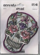 Accents Applique White Floral Skull Iron On - £2.83 GBP