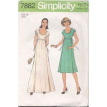 Vintage Sewing PATTERN Simplicity 7882, Misses 1977 Dress in Two Lengths - $28.06