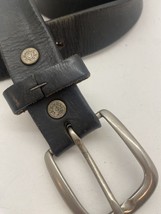 Levis Mens Belt Size 44 Black Leather Silver Logo Buckle - £12.46 GBP