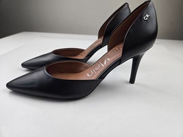 Calvin Klein Women&#39;s Gloria Pump,  size 9 M - $908.18 MXN