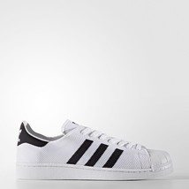Authenticity Guarantee 
Adidas Originals Men&#39;s Superstar Shoes Size 12 us BB2... - £89.95 GBP