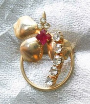 Prong-set Rose &amp; Crystal Rhinestone Gold-tone Circle Brooch 1950s vint. 1 1/2&quot; - £9.80 GBP