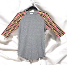 LuLaRoe Girls Kids Tee Shirt Top 14 Knit Gray 3/4 Sleeve Crew Neck Casual - $12.19