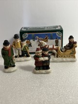 Vintage 1990 Dicken’s Village Collection Figurines Set Of 4 Christmas Porcelain - £10.97 GBP