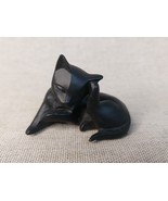 Vintage Small Black Cat Scratching Resin Figurine - $384.21 MXN