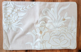 William Sonoma Pillow Cover Aerin Jardin Embroidered Ivory 14x22 Lumbar Nwot 482 - £46.39 GBP