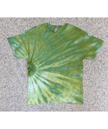 NEW Gildan Men’s Olive Green Blue Sunburst Ice Tie Dye Short Sleeve Shir... - $21.56