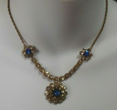 Vintage 12K GF Blue &amp; Clear Prong-set Rhinestone Floral Tiered Pendant Necklace - £59.13 GBP