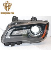 2011-2014 Chrysler 300 - Driver Side Headlamp Assembly HID w/ ballast 68143003AA - £557.20 GBP