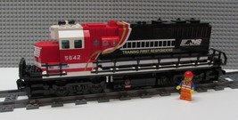 Custom Train Norfolk Southern GP40 First Responders Engine Read Item Description - £125.20 GBP