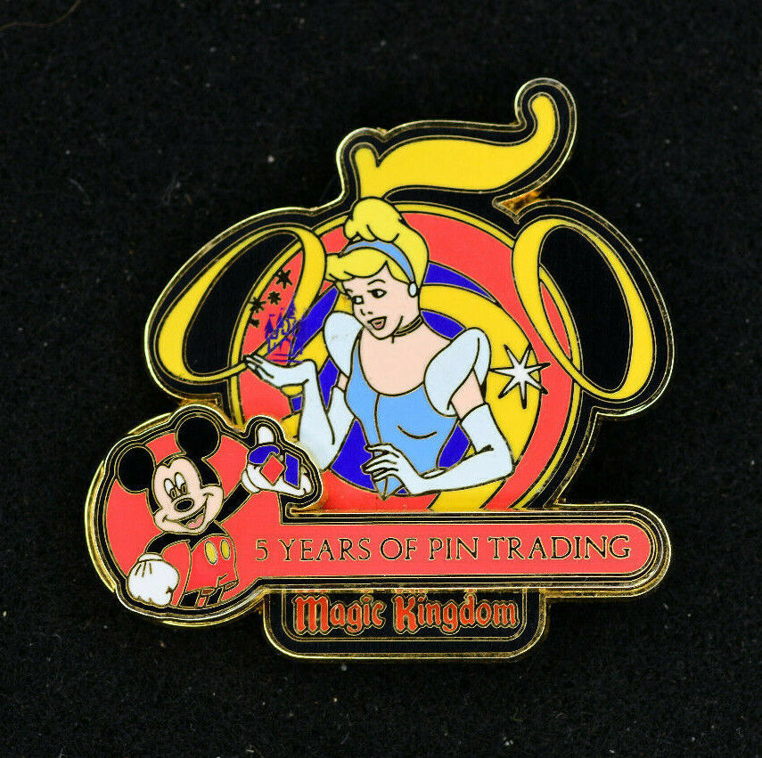 Disney Pin WDW Cinderella 5 Years Of Trading Magic Kingdom LE Pinpics #33416 - £17.54 GBP