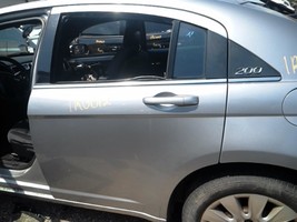 Driver Rear Side Door Sedan Electric Fits 11-14 200 104869298 - $2,158.47 MXN